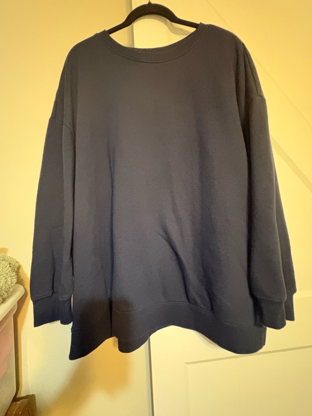 Crewneck Sweatshirt and sweatpants